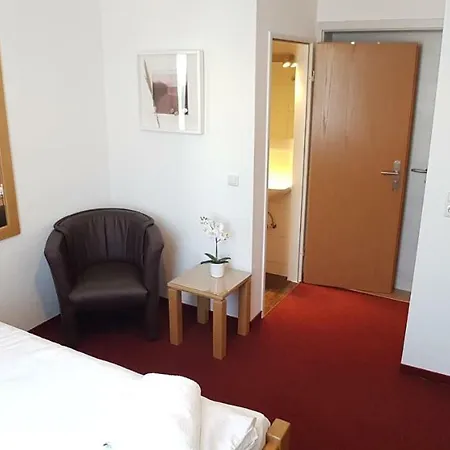Haus Waldesblick Guest house *