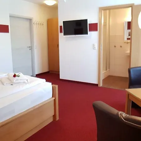 Haus Waldesblick Pensjonat 4*