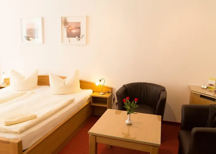 בית הארחה Haus Waldesblick גראל-מוריץ